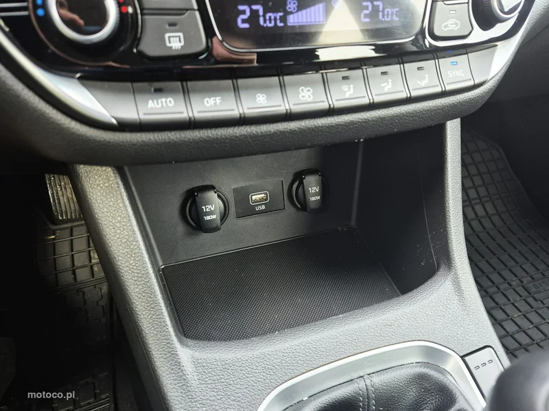 Hyundai i30 28