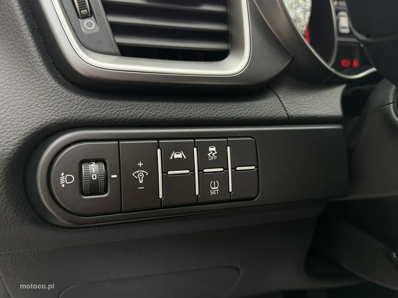 Kia Nowy Ceed 18