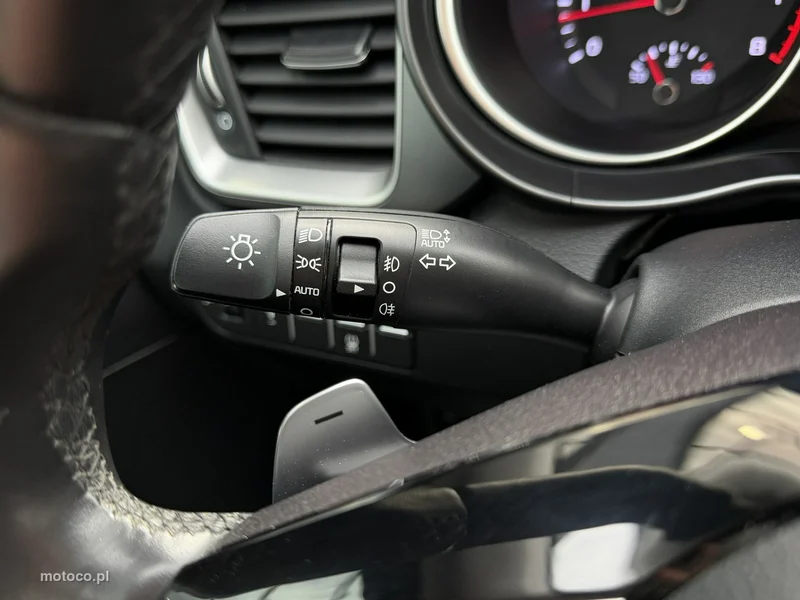 Kia Nowy Ceed 25