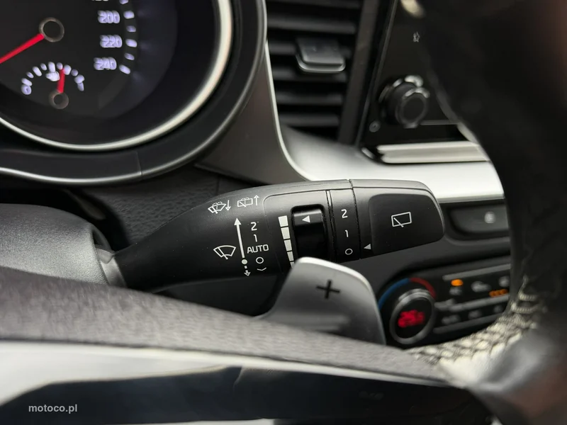 Kia Nowy Ceed 26