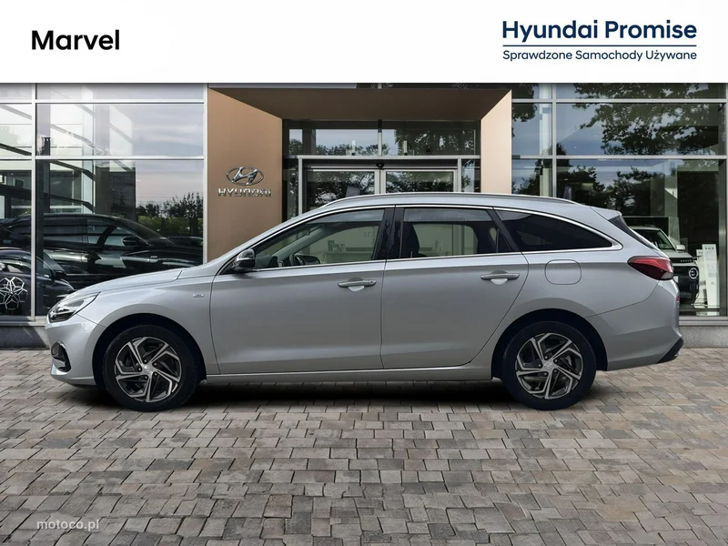 Hyundai i30 4