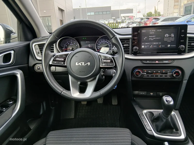 Kia Nowy Ceed 14
