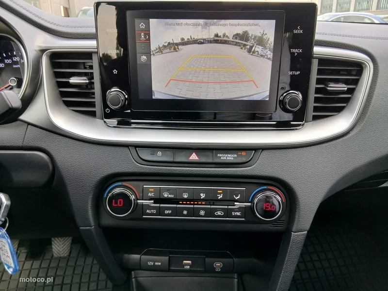 Kia Nowy Ceed 16