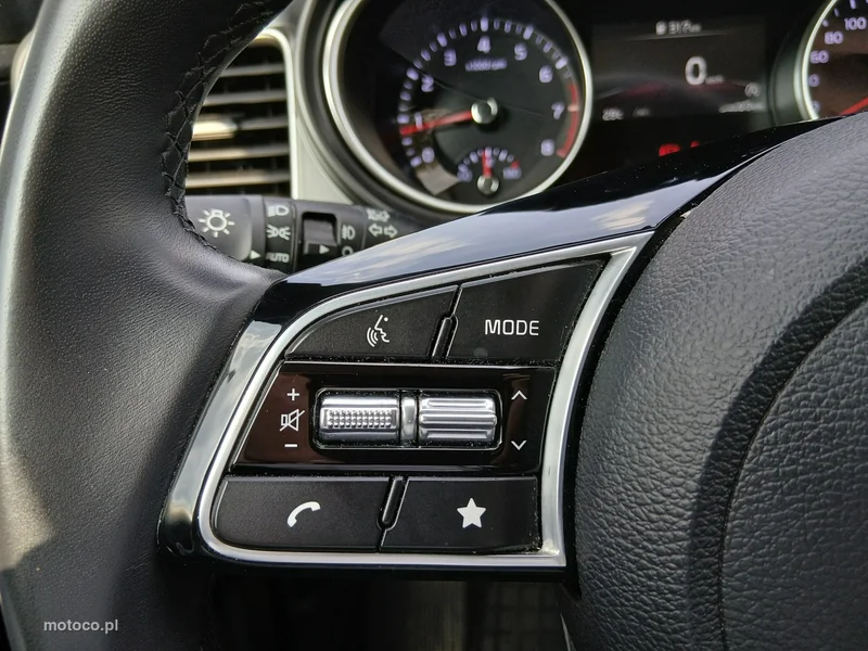 Kia Nowy Ceed 18