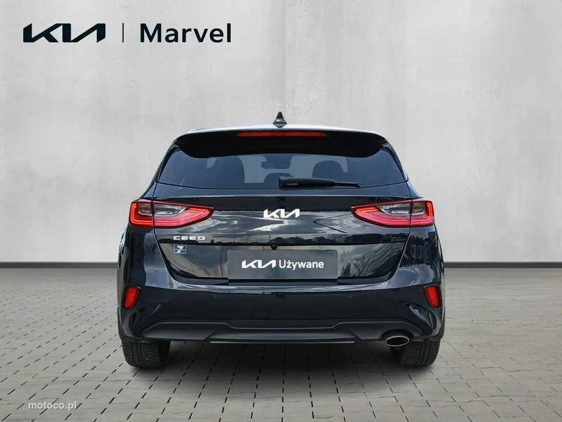 Kia Nowy Ceed 4