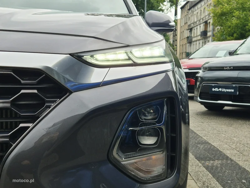 Hyundai SANTA FE 23
