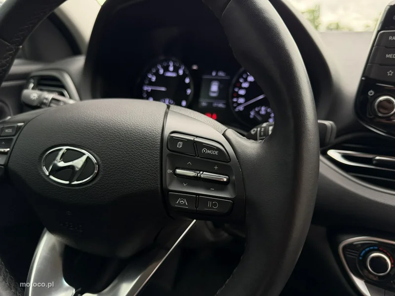 Hyundai i30 27