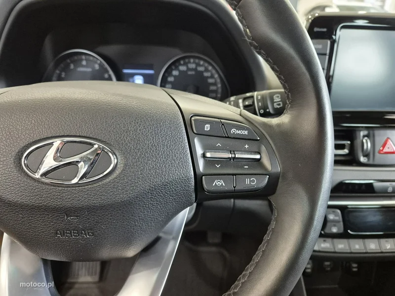 Hyundai i30 18