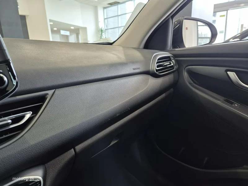 Hyundai i30 23