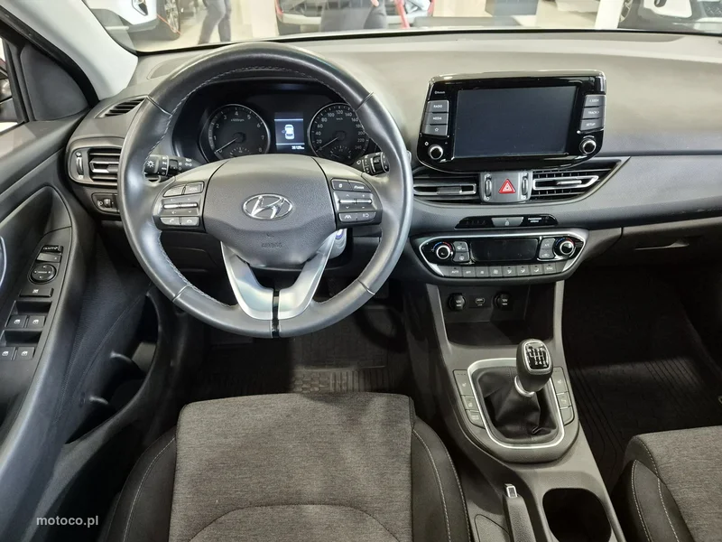 Hyundai i30 28