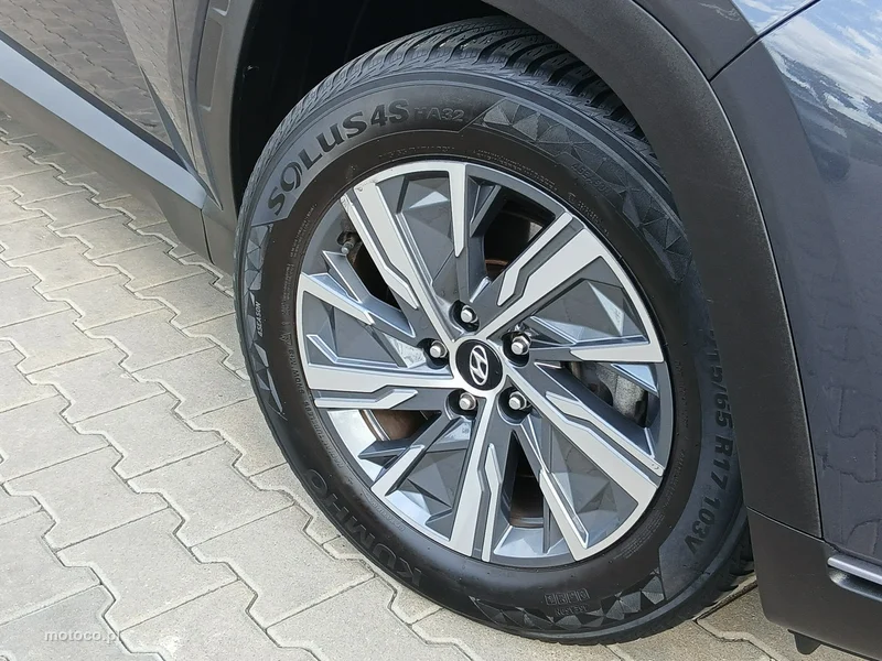 Hyundai TUCSON 10