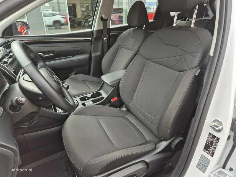 Hyundai TUCSON 12
