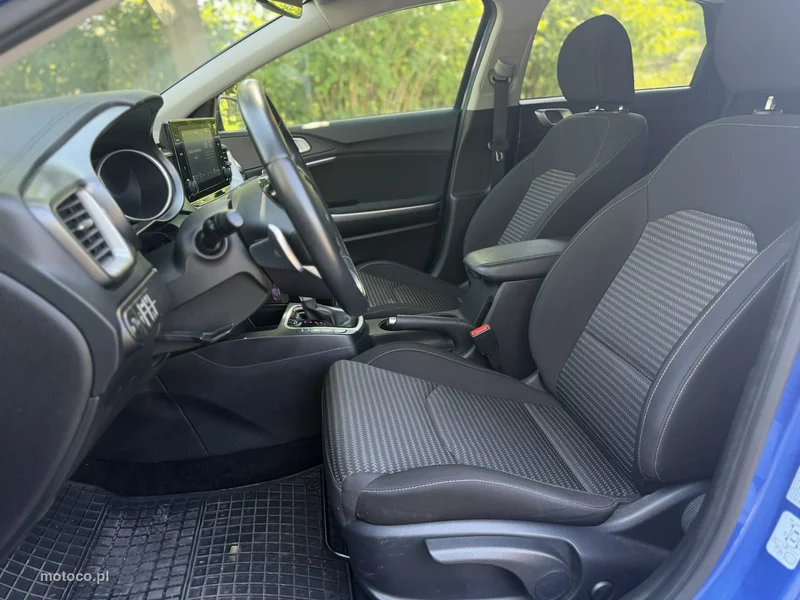Kia Nowy Ceed 11