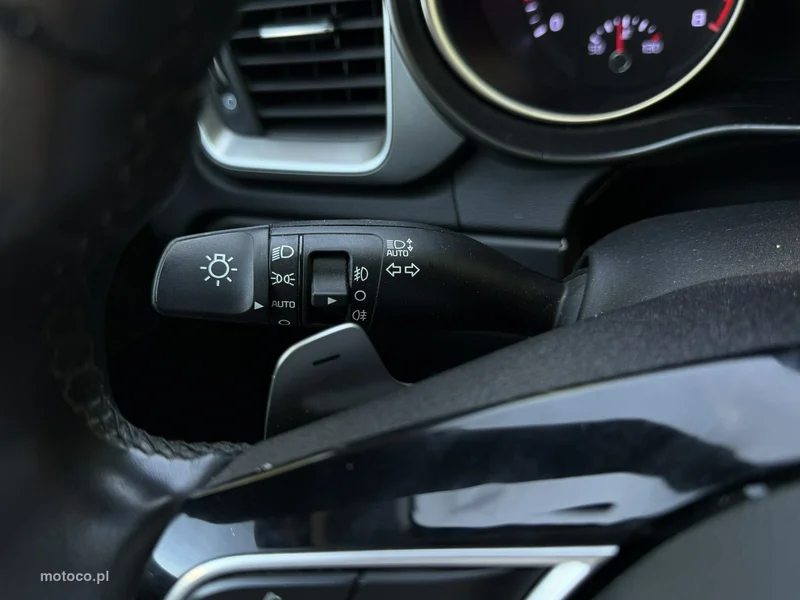 Kia Nowy Ceed 26