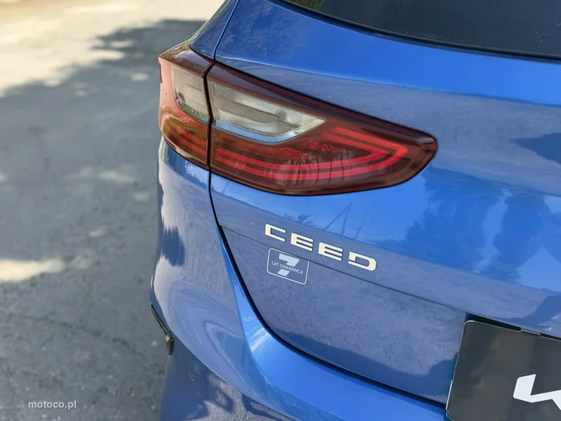 Kia Nowy Ceed 10