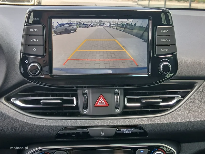 Hyundai i30 25
