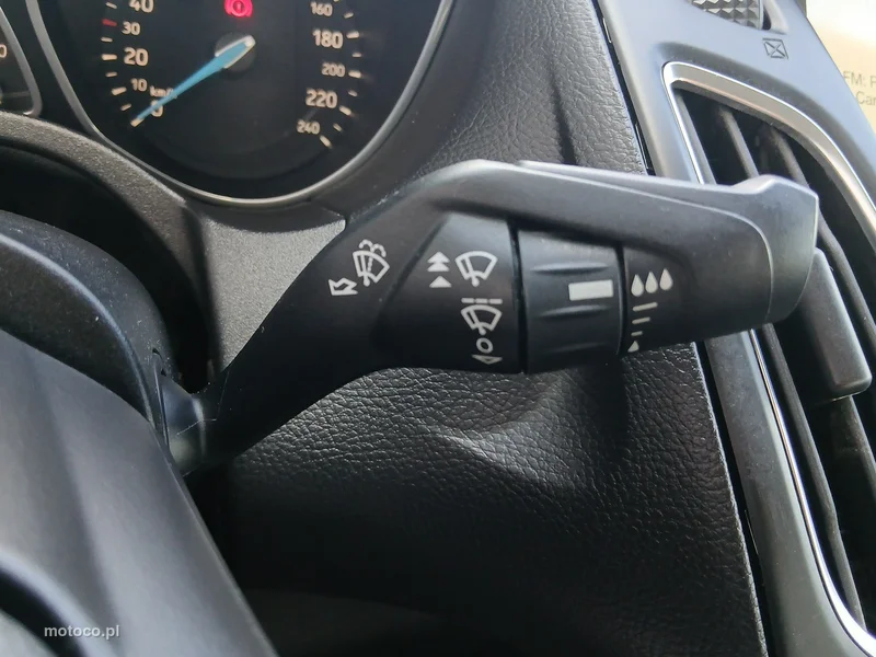 Ford Focus III 24