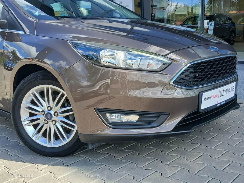Ford Focus III 10