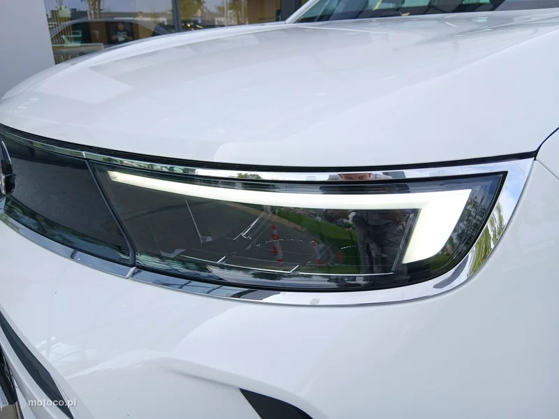 Opel Mokka B 10