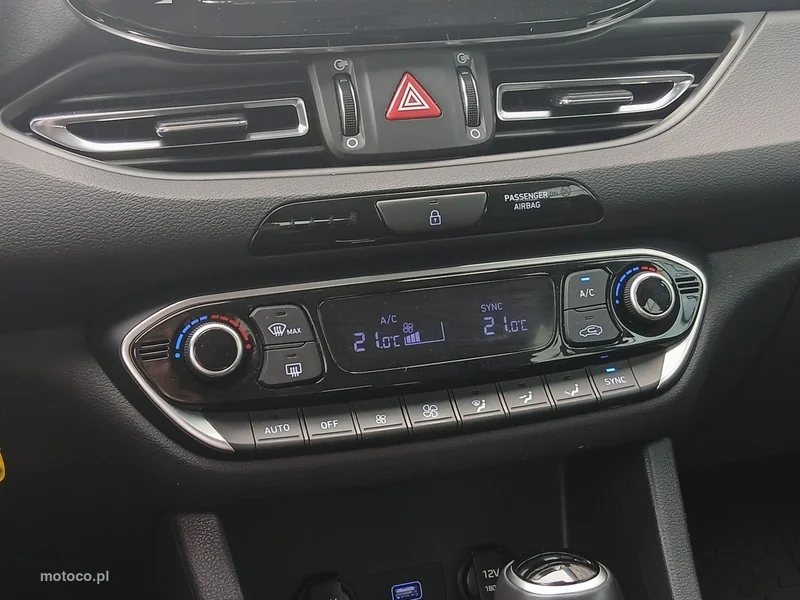 Hyundai i30 19