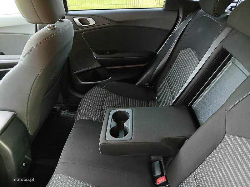 Kia Nowy Ceed 12