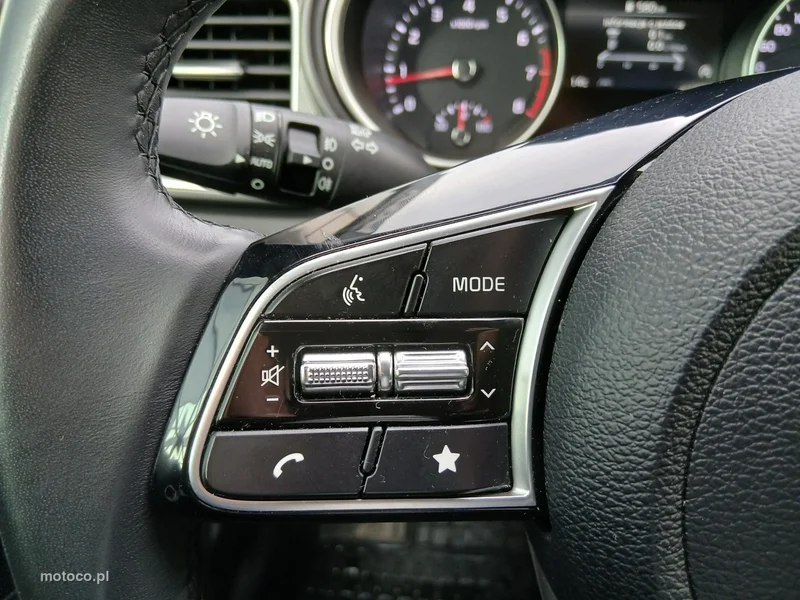 Kia Nowy Ceed 20