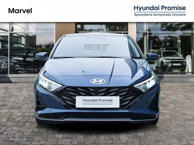 Hyundai i20 8