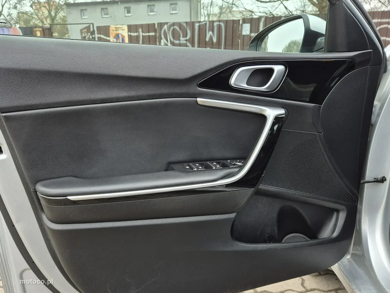 Kia Nowy Ceed 11