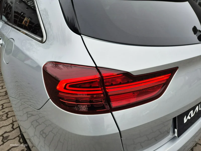 Kia Nowy Ceed 16