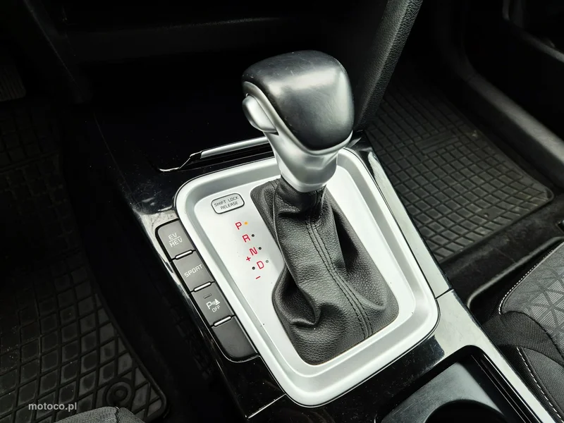 Kia Nowy Ceed 23