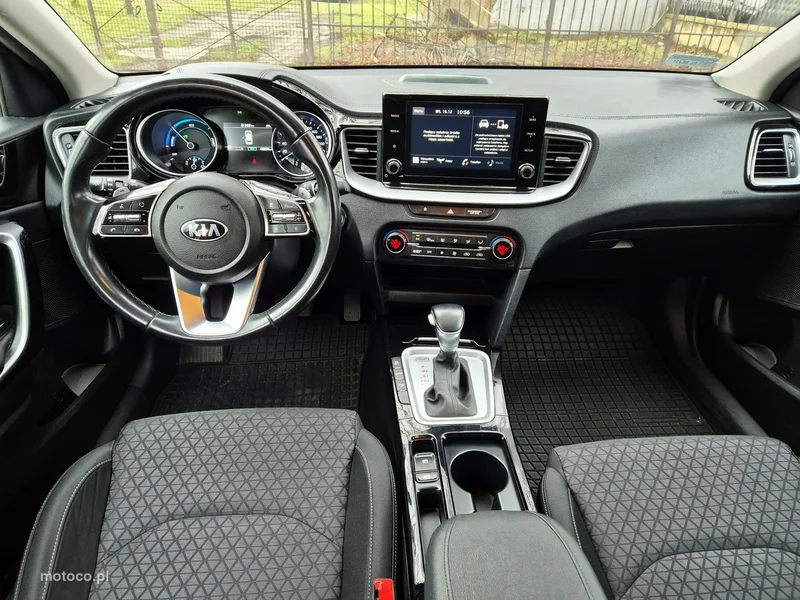 Kia Nowy Ceed 29