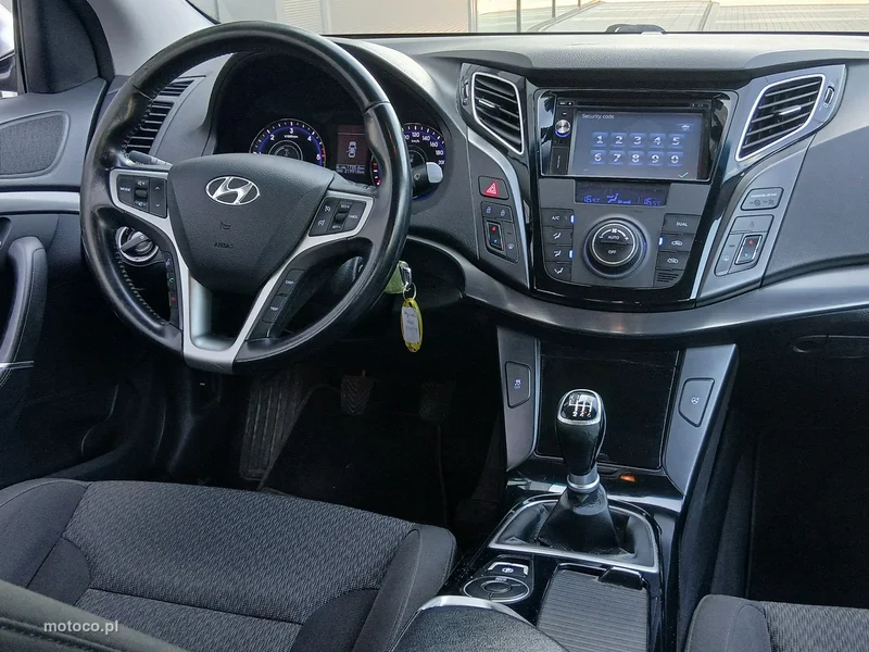 Hyundai i40 16