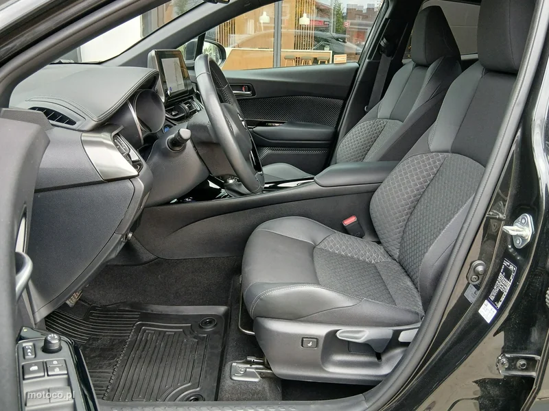 Toyota C-HR II 14