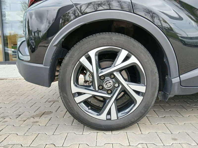 Toyota C-HR II 10