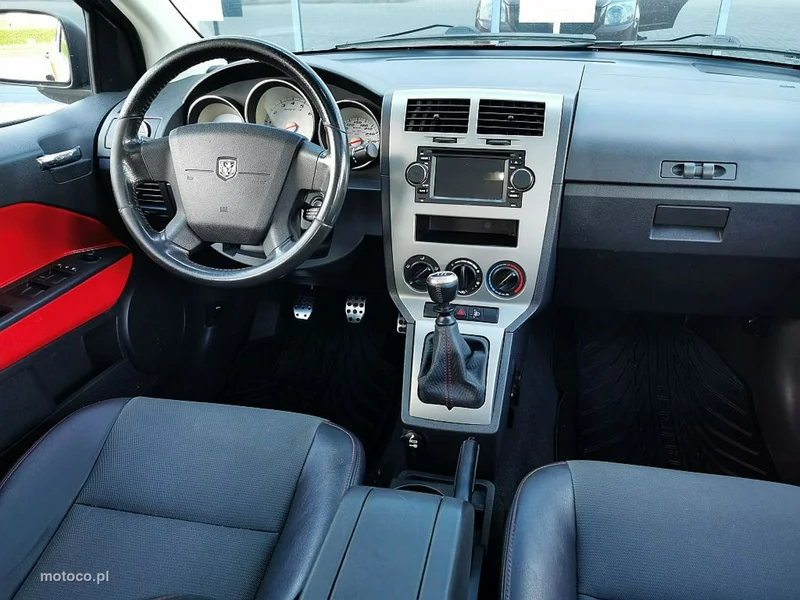 Dodge Caliber 4
