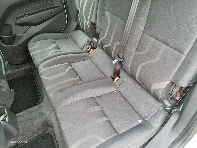 Ford Tourneo Connect 17