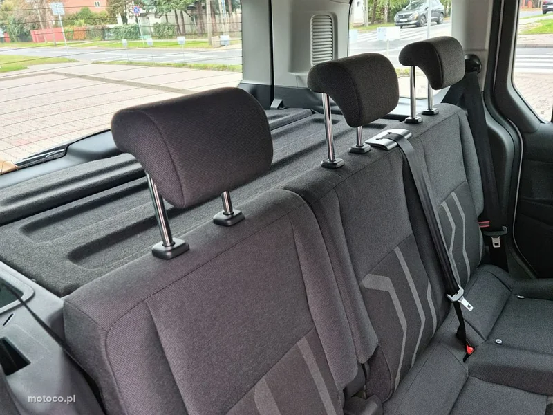 Ford Tourneo Connect 21