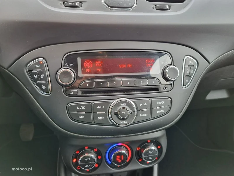 Opel Corsa E 8