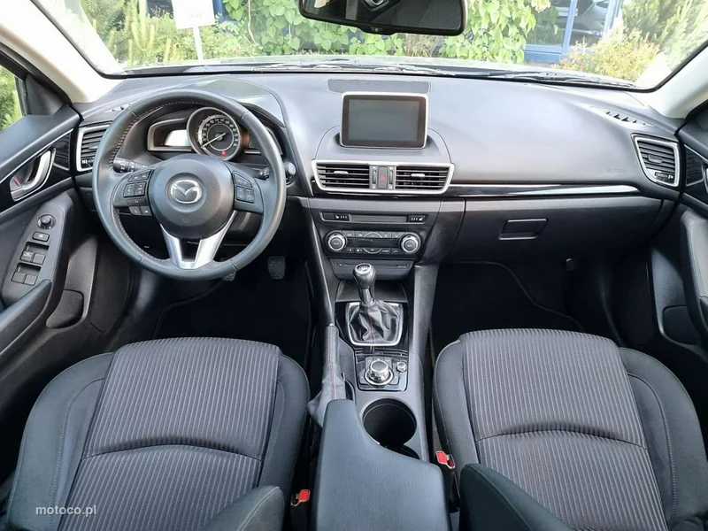 Mazda 3 6