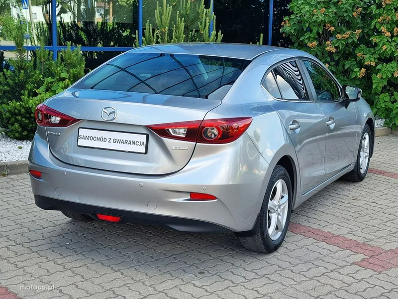 Mazda 3 10