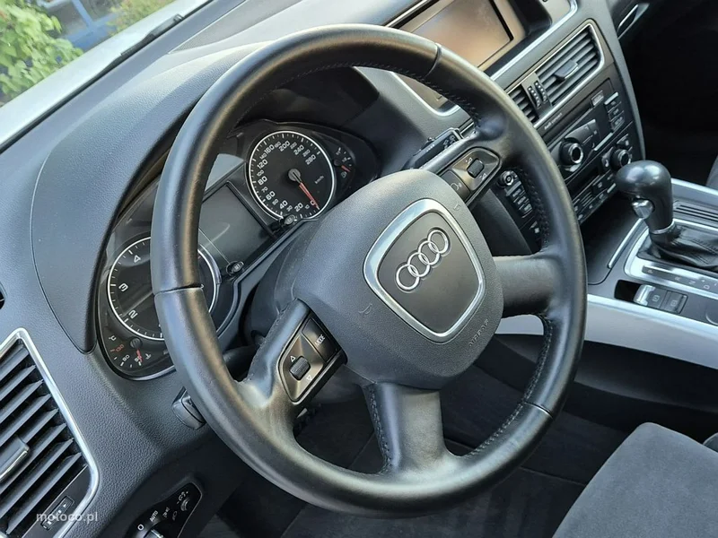 Audi Q5 8R 12