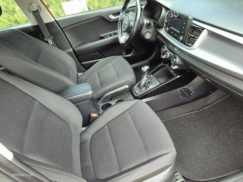 Kia Rio 9