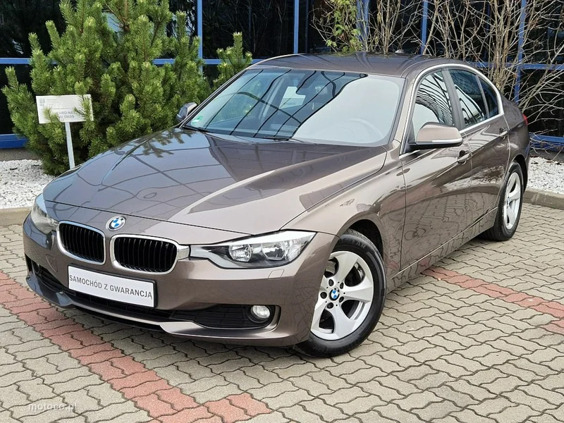 BMW Seria 3 F30 320 13
