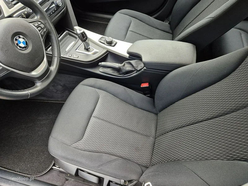 BMW Seria 3 F30 320 7