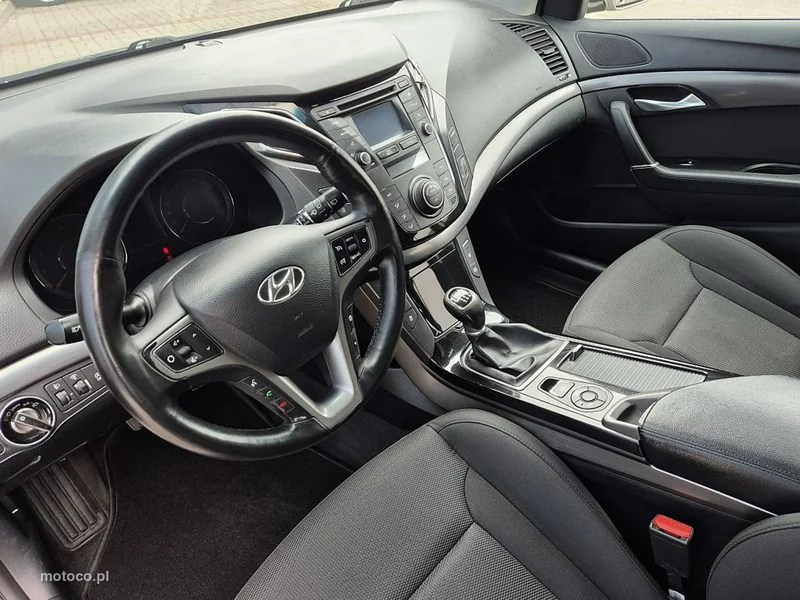 Hyundai i40 6