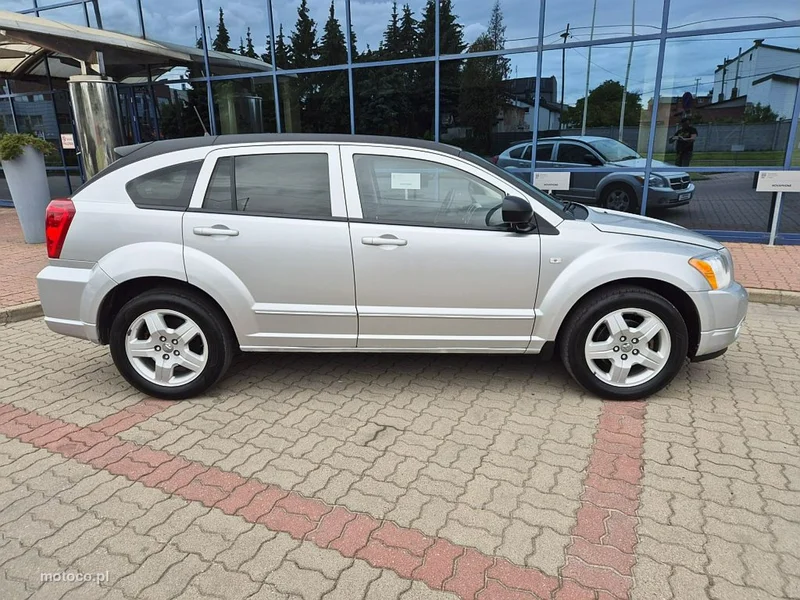 Dodge Caliber 12