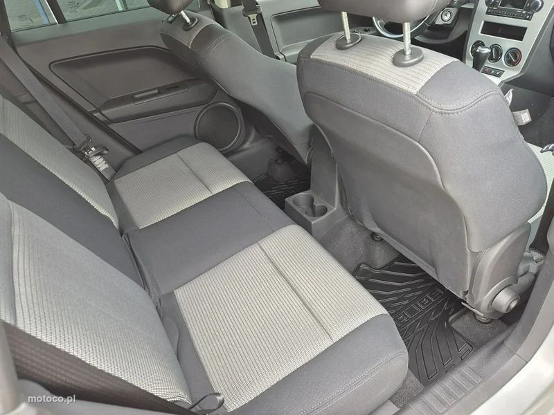 Dodge Caliber 23