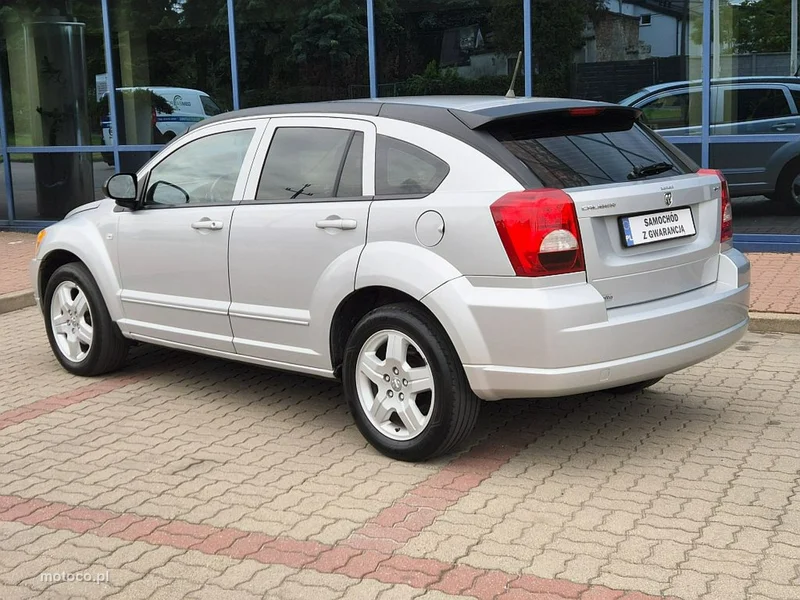 Dodge Caliber 4