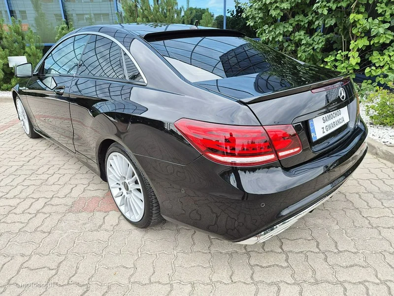 Mercedes-Benz Klasa E W212 E 200 18