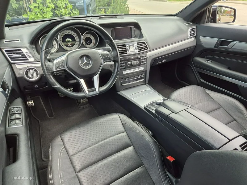 Mercedes-Benz Klasa E W212 E 200 5